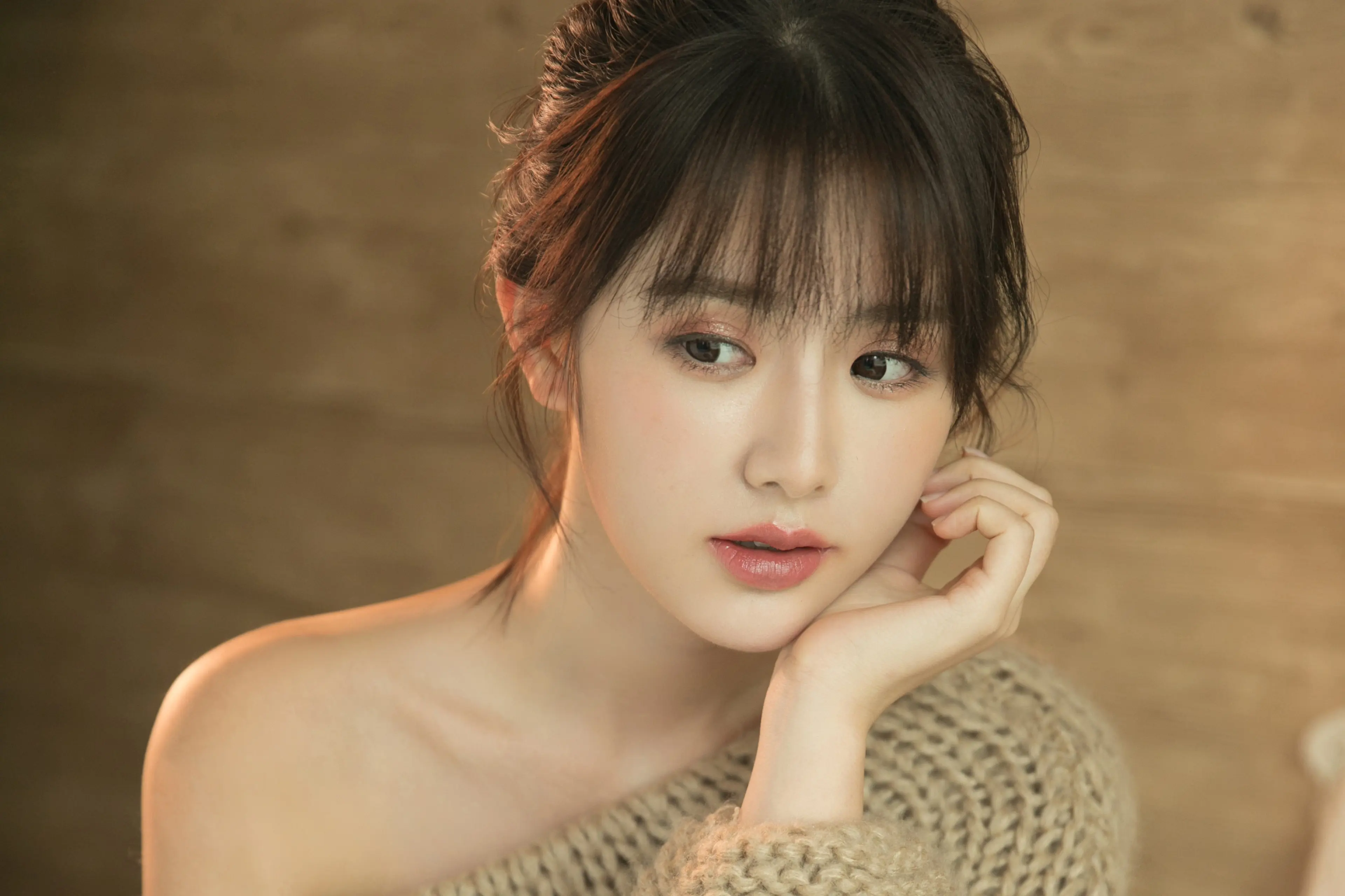石河子西宁私人伴游陈娟儿的联系方式