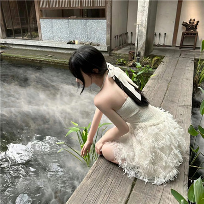 石河子伴游女生仇吉月的资料